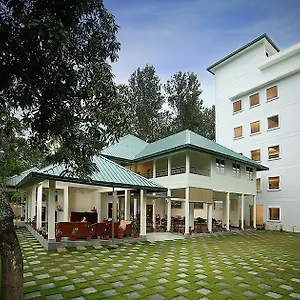 4* Resort Peppervine